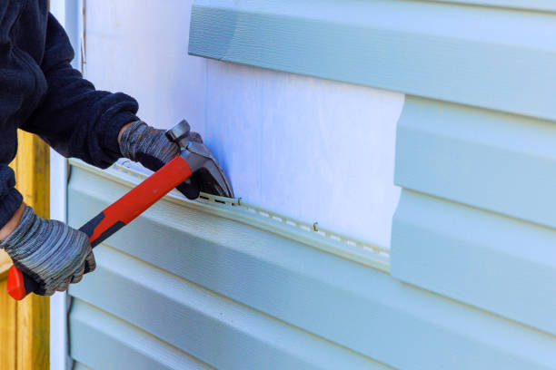 Trusted Emergency Siding Repair service in Johnston, SC - Creative Siding